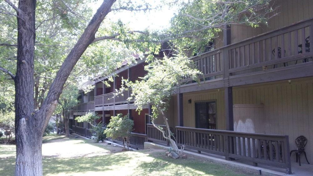 Bonnie Springs Ranch Motel Blue Diamond Buitenkant foto
