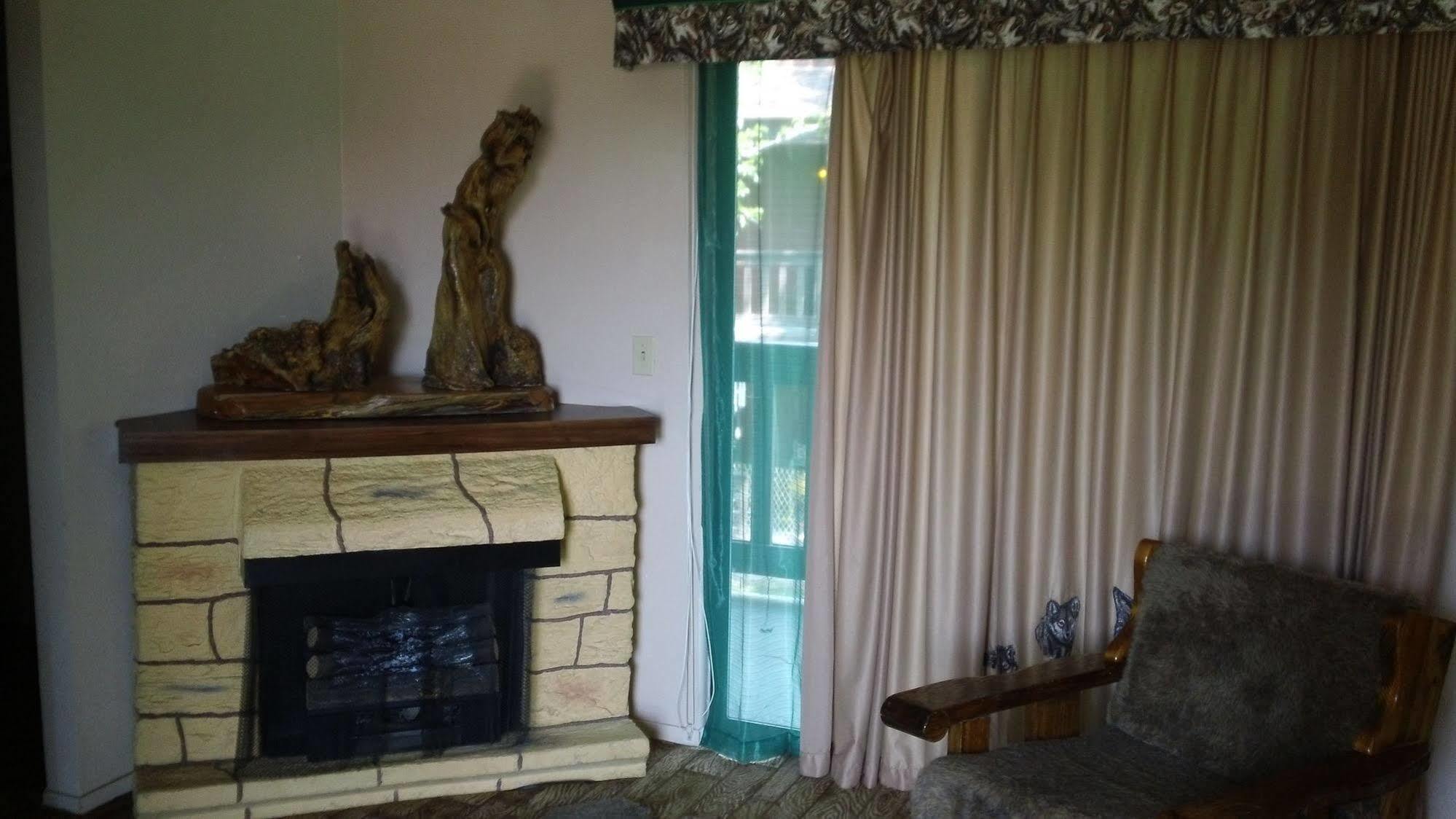 Bonnie Springs Ranch Motel Blue Diamond Buitenkant foto